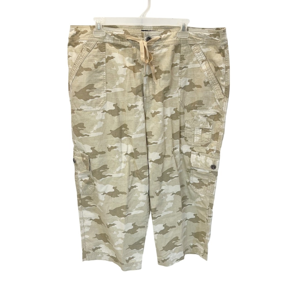 NWOT Sonoma Tan Camo Cargo Capri Pants Y2K Skater Utility Gorpcore -‎ Size 18W